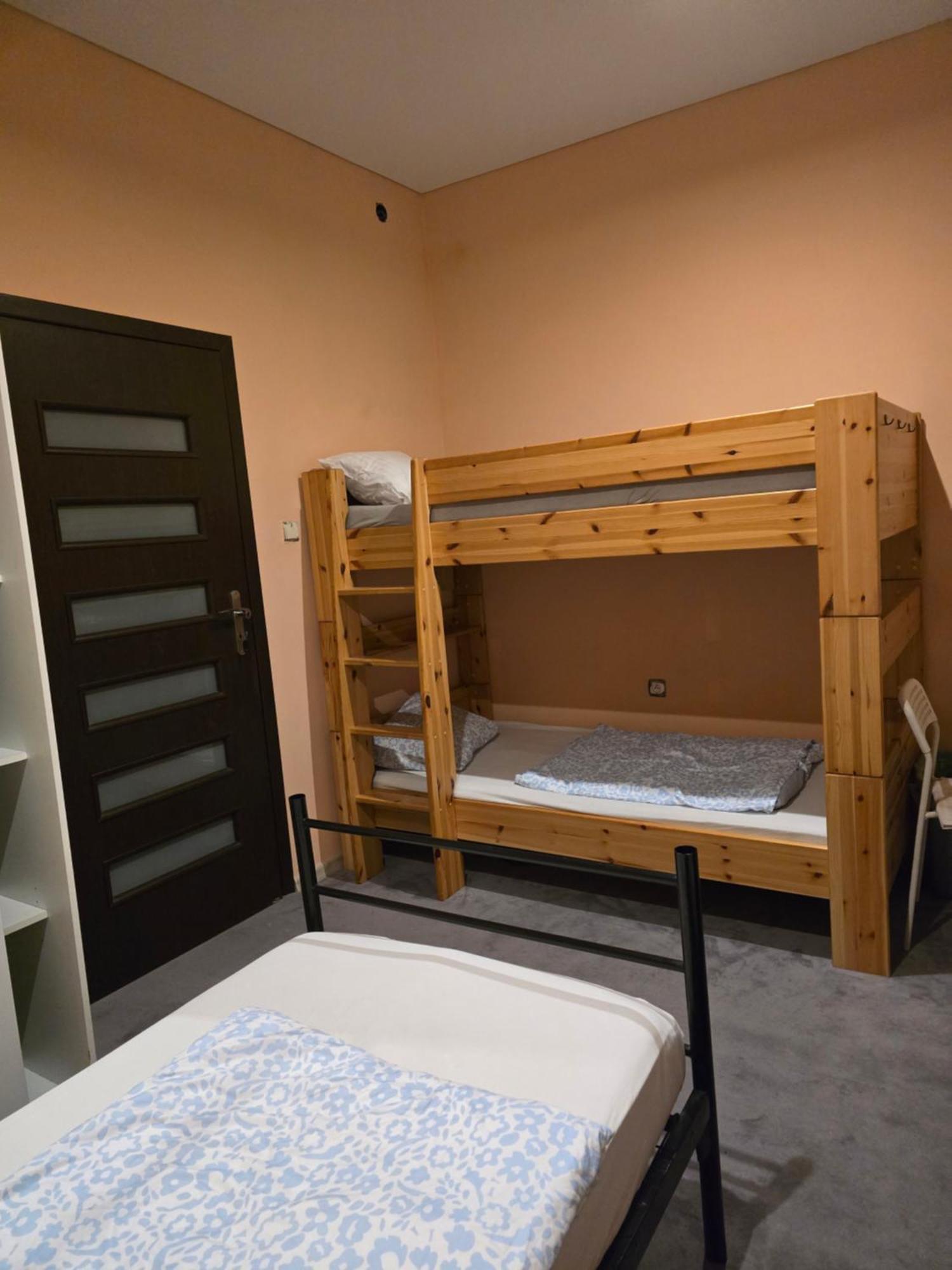 Hostel W Zielonce Zielonka  Zewnętrze zdjęcie